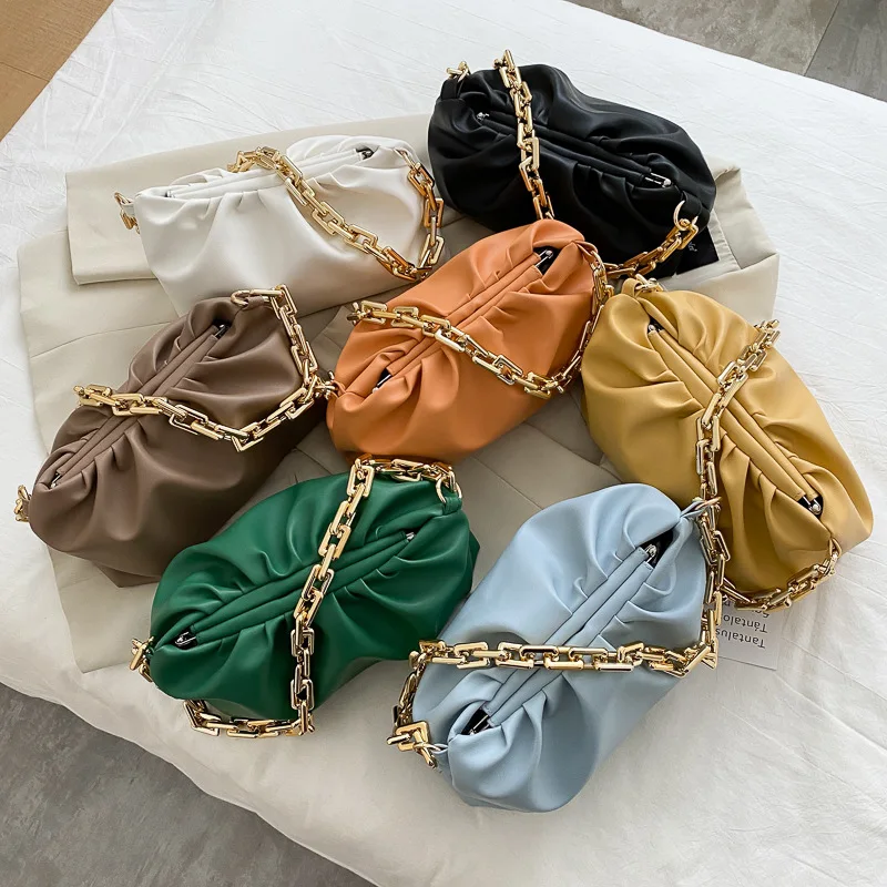 

Panmagee Clutch Thick Gold Chains Dumpling Clip Purse Bag Women Cloud Underarm Shoulder Bag Pleated Baguette Pouch Totes Handbag