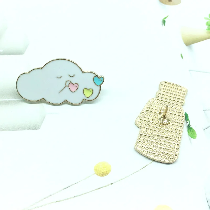 Cartoon White Cloud Bottle Pins Brooches for Women Cute Simple Denim Jackets Bag Badge Enamel Pin Accessories Jewelry | Украшения и