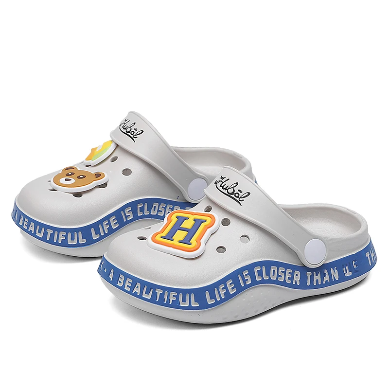 

2021 Kids Sandals Summer Hole Shoes Rubber Children Boy Girl Garden Frog Bear Shoes New Beach Flat Slippers