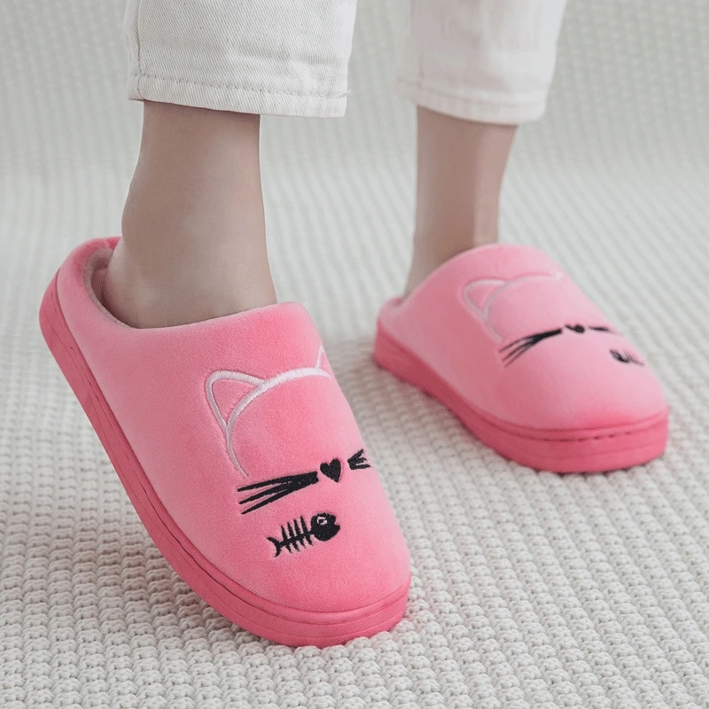 Red Women Winter Home Slippers Cartoon Cat Shoes Non-slip Soft Warm House Slippers Indoor Bedroom Lovers Couples Shoes - Цвет: Red