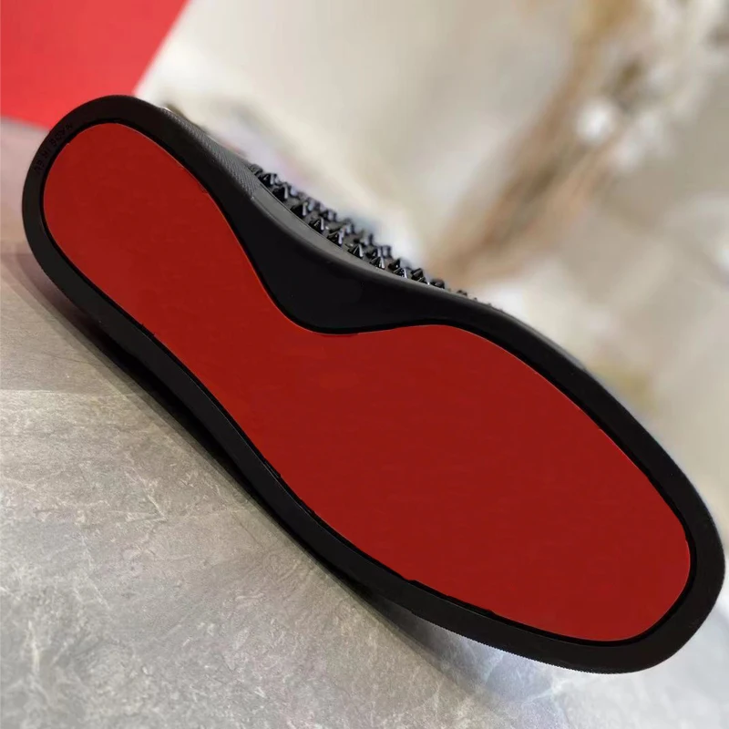 

Unisex Outsize Black Genuine leather Louis Spikes High-Top Sneakers Fashion Designer Men Street Style Red Bottom Shoes Size35-47