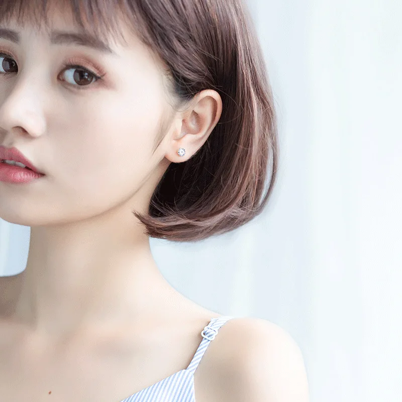 Женские серьги-гвоздики из серебра 925 пробы с фианитом | Украшения и аксессуары