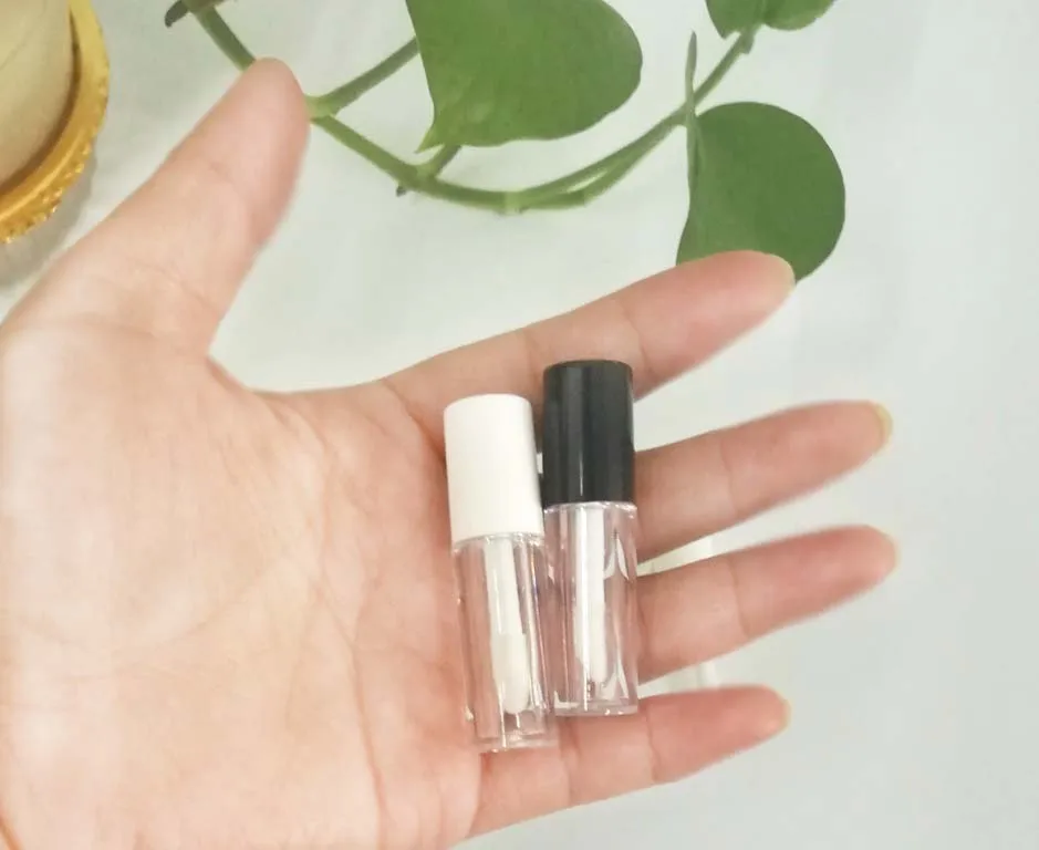 

5pcs Empty mini lip gloss tube plastic small lipgloss tube 0.8ml sample size liquid lipstick tube packing