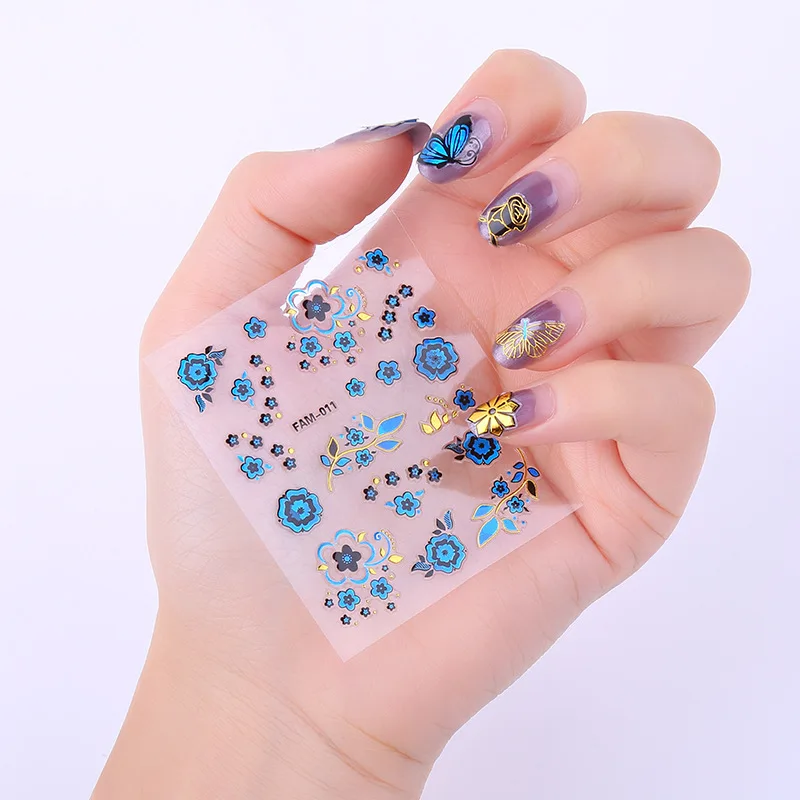 

New 3D Gold Nail Stickers XMAS Gift Snowman Stamping Nail Decals Pregnant Nail Art Deco Child Gradient Laser Manicure Stickers