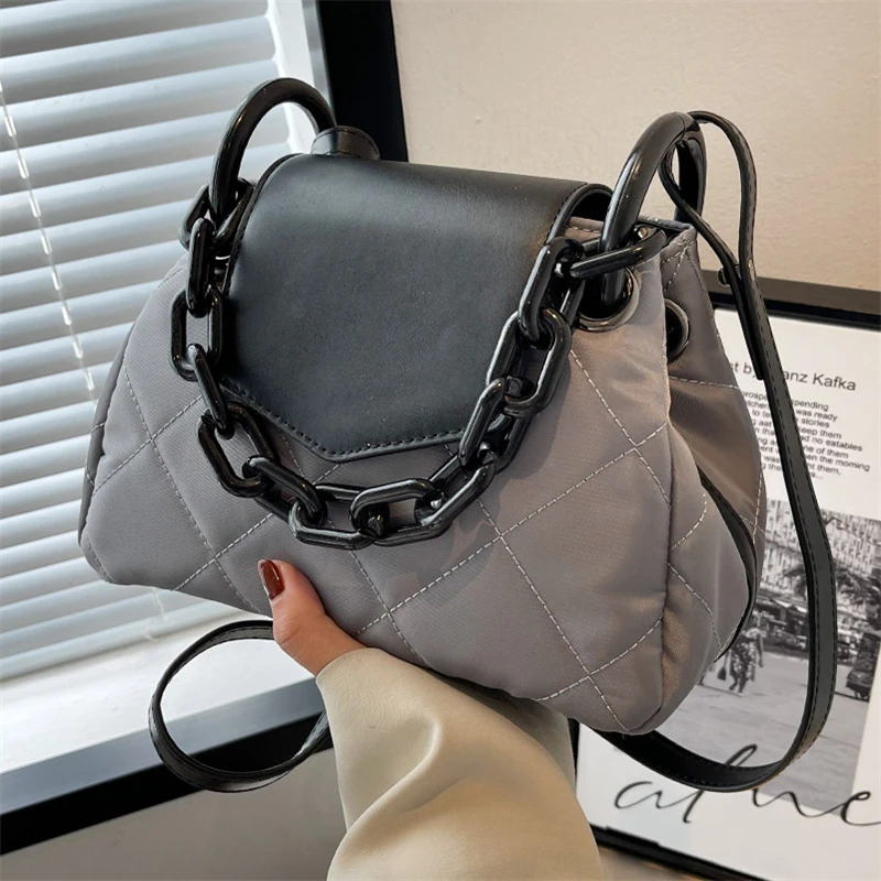 

2022 New Fashion Women Shoulder Bags Luxury Designer Handbags and Purses Acrylic Chain Stain Resistant Crossbody Bag Bolso Mujer