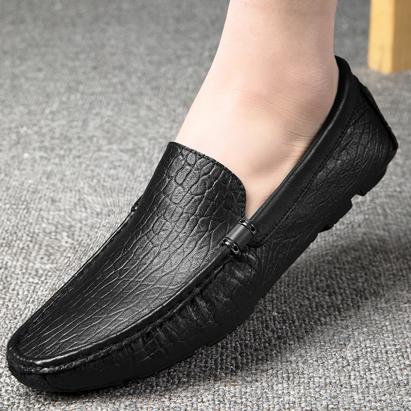 

Big Size 36-47 Spring Summer Moccasins Men Loafers High Quality Genuine Leather Shoes Slip On Flats Lightweight Driving Shoes
