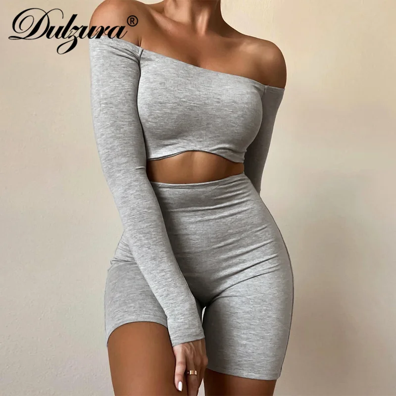 

Dulzura 2021 Autumn Winter Women Solid Hollow Out Long Sleeve Off Shoulder Playsuit Skinny Combishort Sporty Rompers