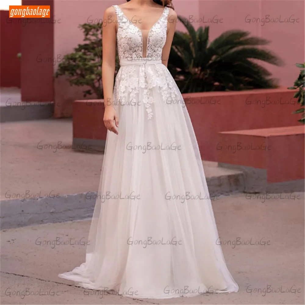 Купи Elegant White wedding Dresses 2021 vestido de noiva V Neck Lace Appliques Custom Made Bride Gowns Tulle A Line robe de mariée за 5,252 рублей в магазине AliExpress