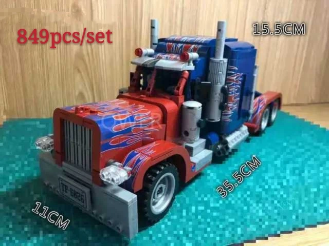 Рождественский подарок 701803 робот техника контейнеровоз Строительные кирпичи