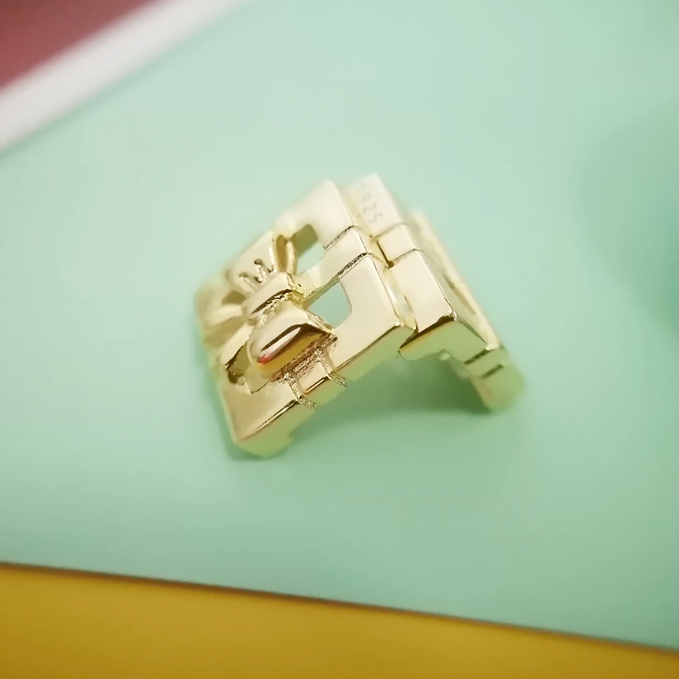 

925 Sterling Silver Golden Gift box charm Bow Original Reflexion Fit Original Bracelet "Suitable For Women wear DIY