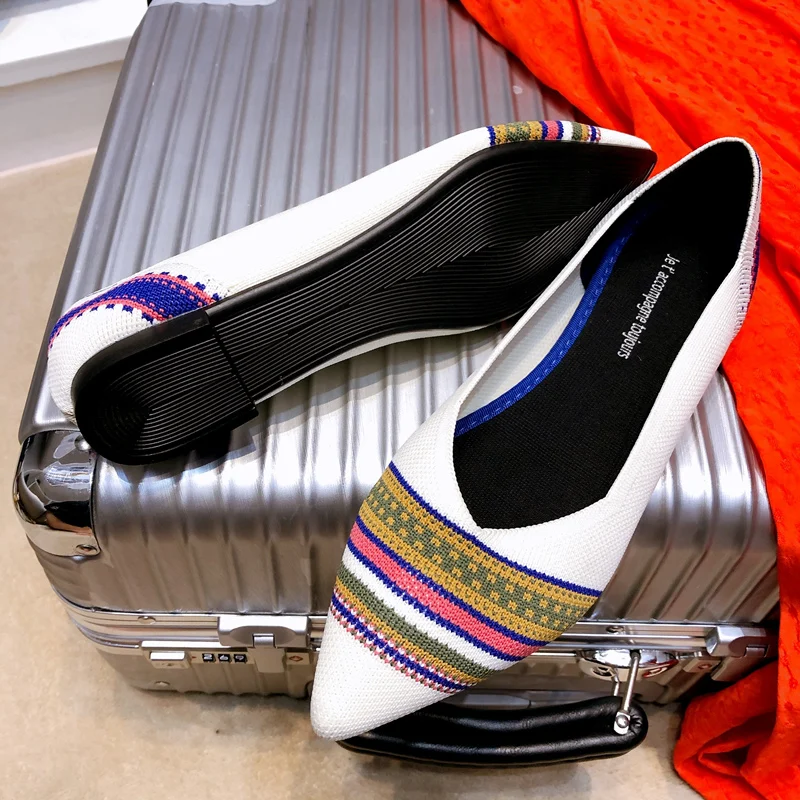 Туфли-лодочки женские трикотажные летние с острым носком дышащие