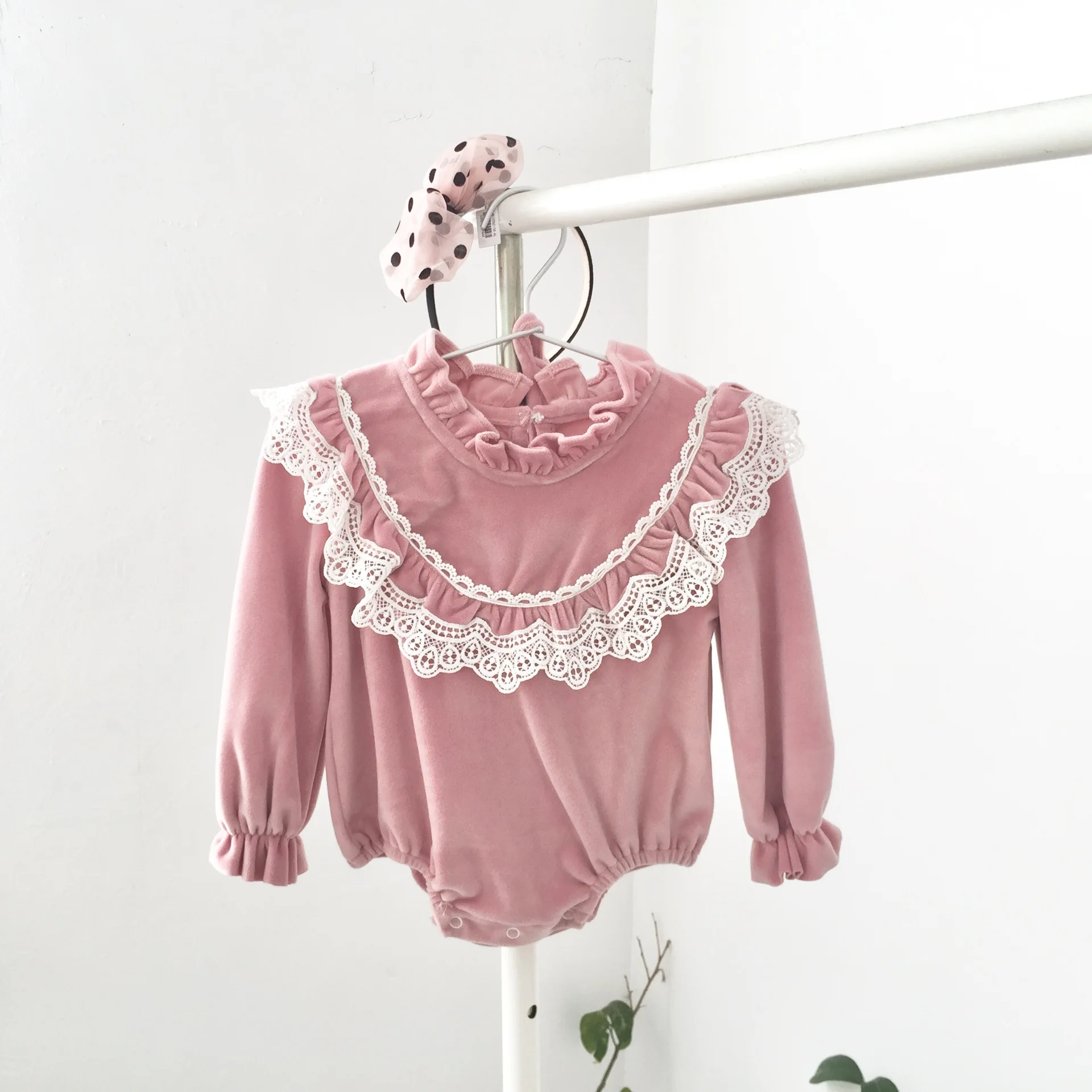 Милые для девочек принцесс комбинезон осень зима толстый бархат материал