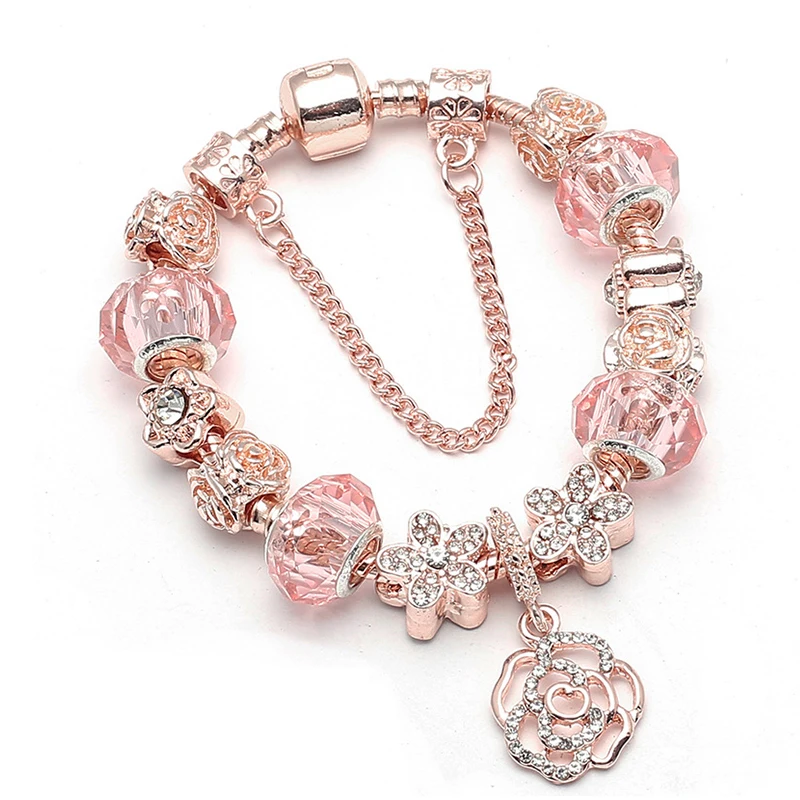 Женский браслет с подвесками в виде розовых бусин и цветов из розового золота