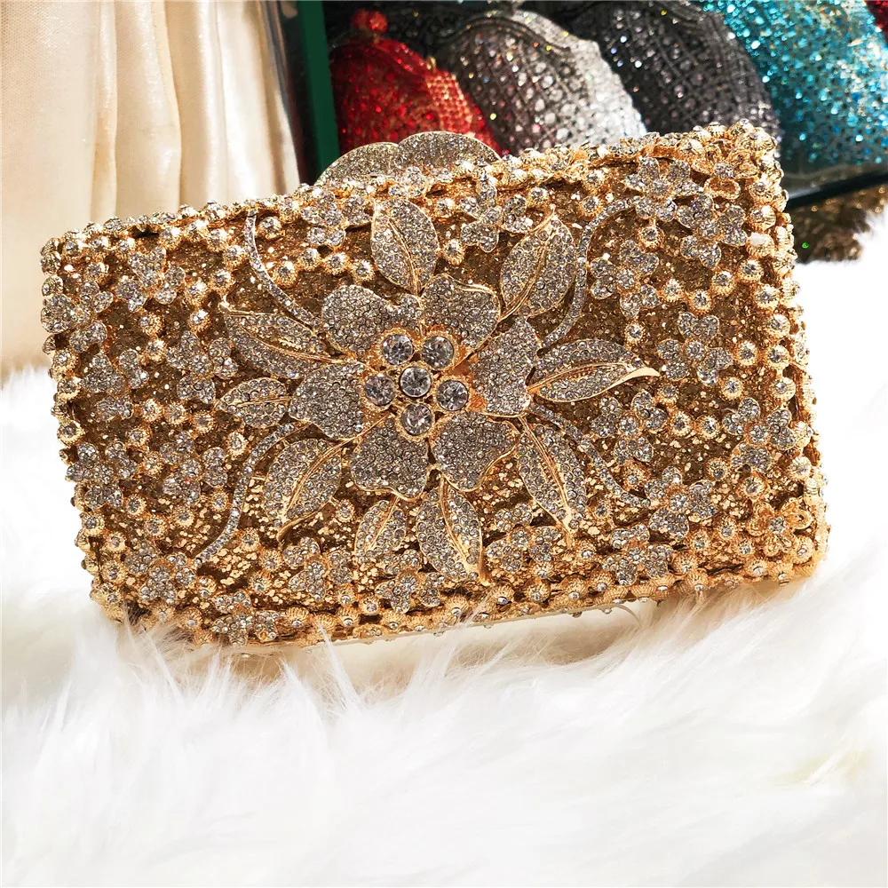newest ladies with diamond flower clutch hand bag luxury crystal wedding party evening bag ladyise purse stone bag - Цвет: Золотой