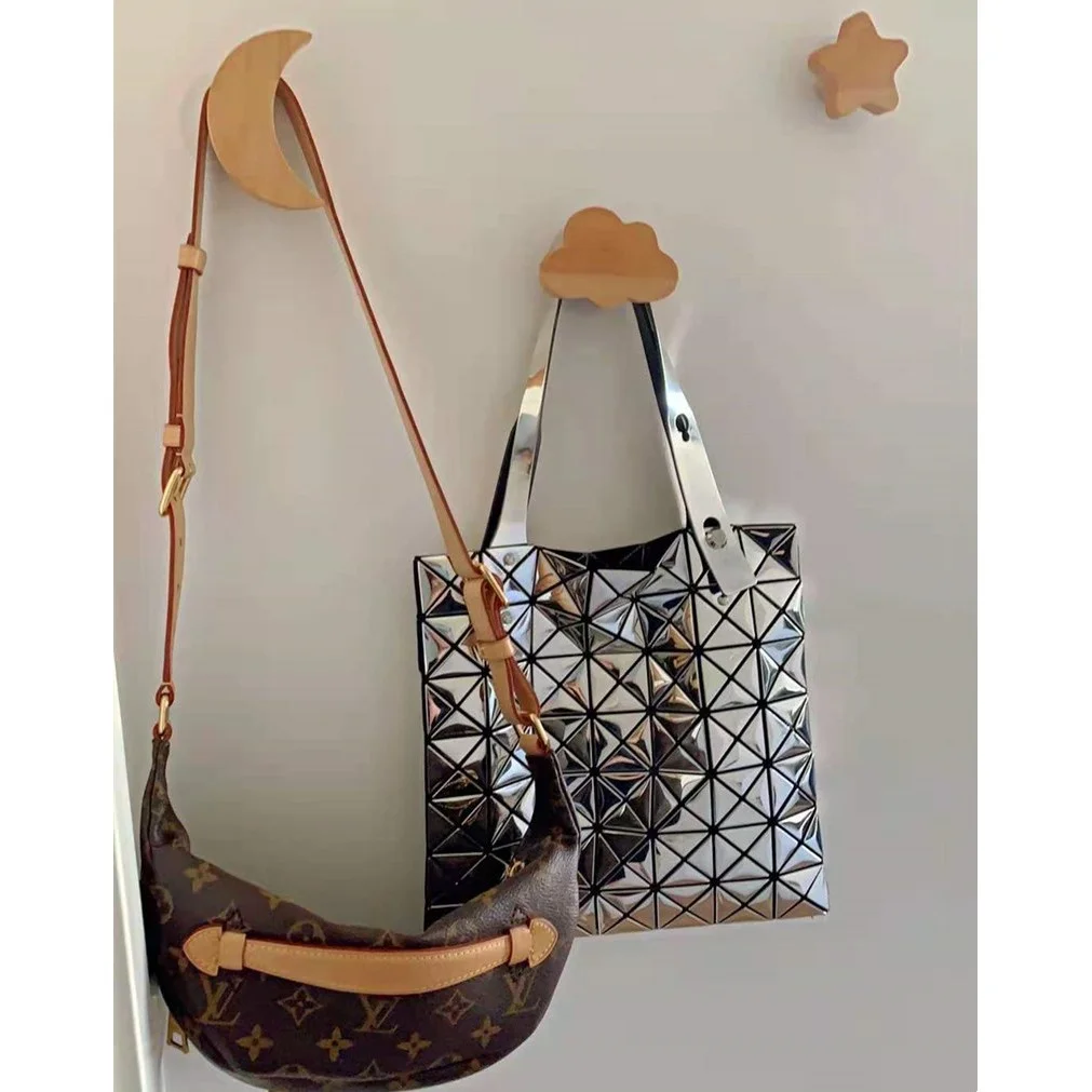 

1pcs Solid Wood Star Decoration Hook Modern Creative Free Punching Cloud Moon Three-dimensional Wall Coat Hooks