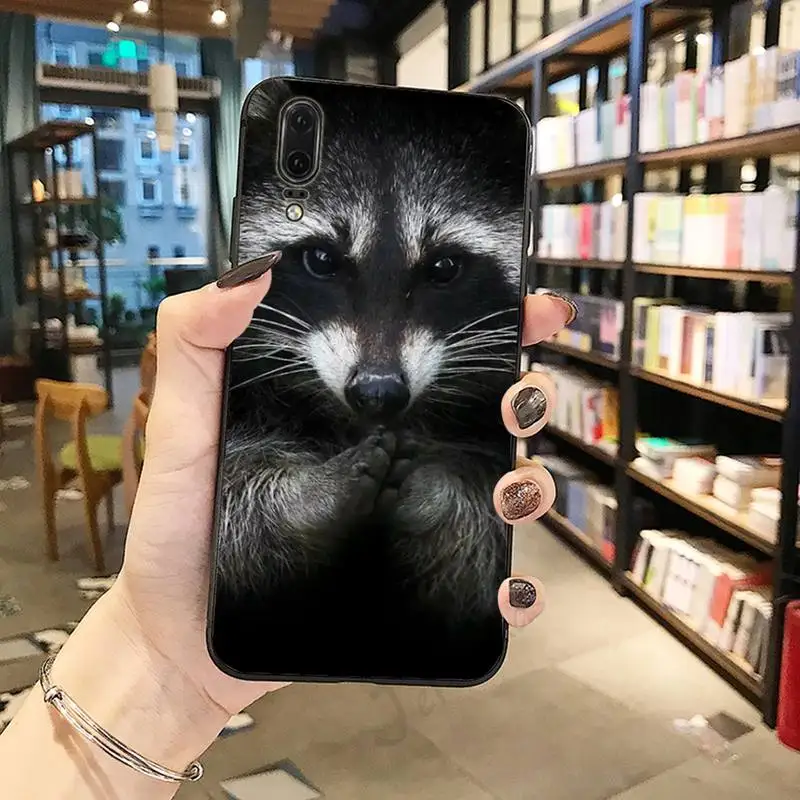 

Lovely Animal Raccoon Phone Case For Huawei honor Mate P 10 20 30 40 Pro 10i 9 10 20 8 x Lite