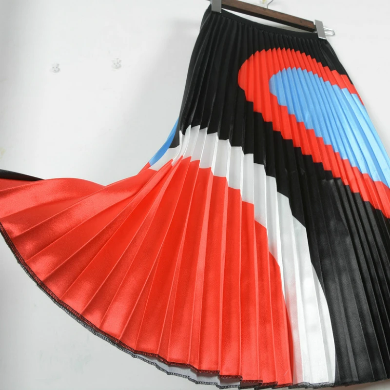 Весна 2019 новинка цветная яркая атласная юбка в полоску Цветовая контрастная