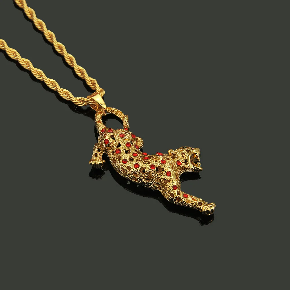

WANGAIYAO new fashion Harbin alloy hollow diamond-studded leopard pendant necklace men's three-dimensional accessories pendant j