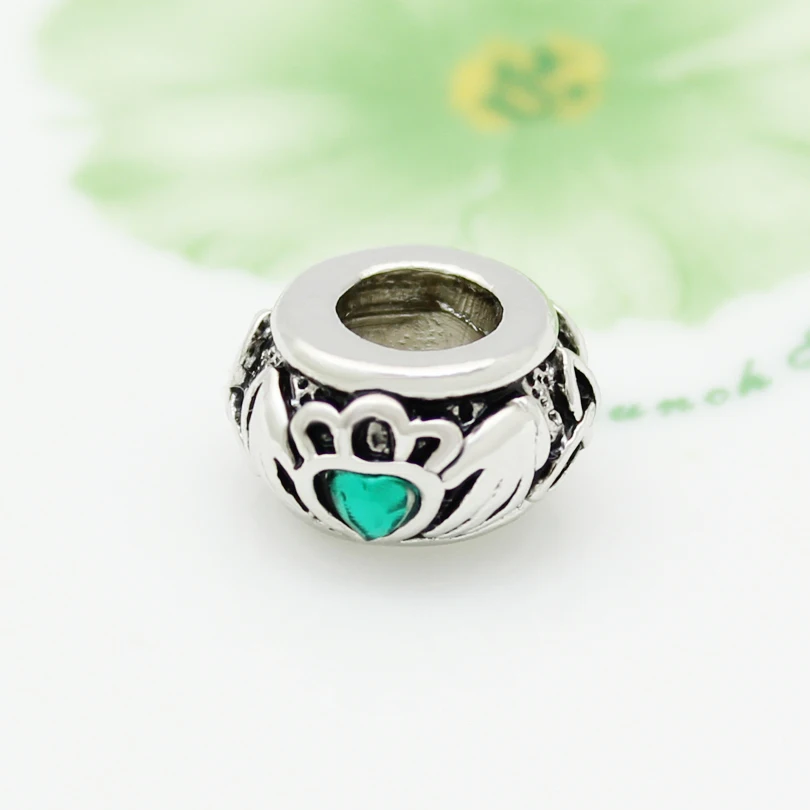 Бесплатная доставка Зеленый Кристалл ирландский кладаг бусины дружбы и любви