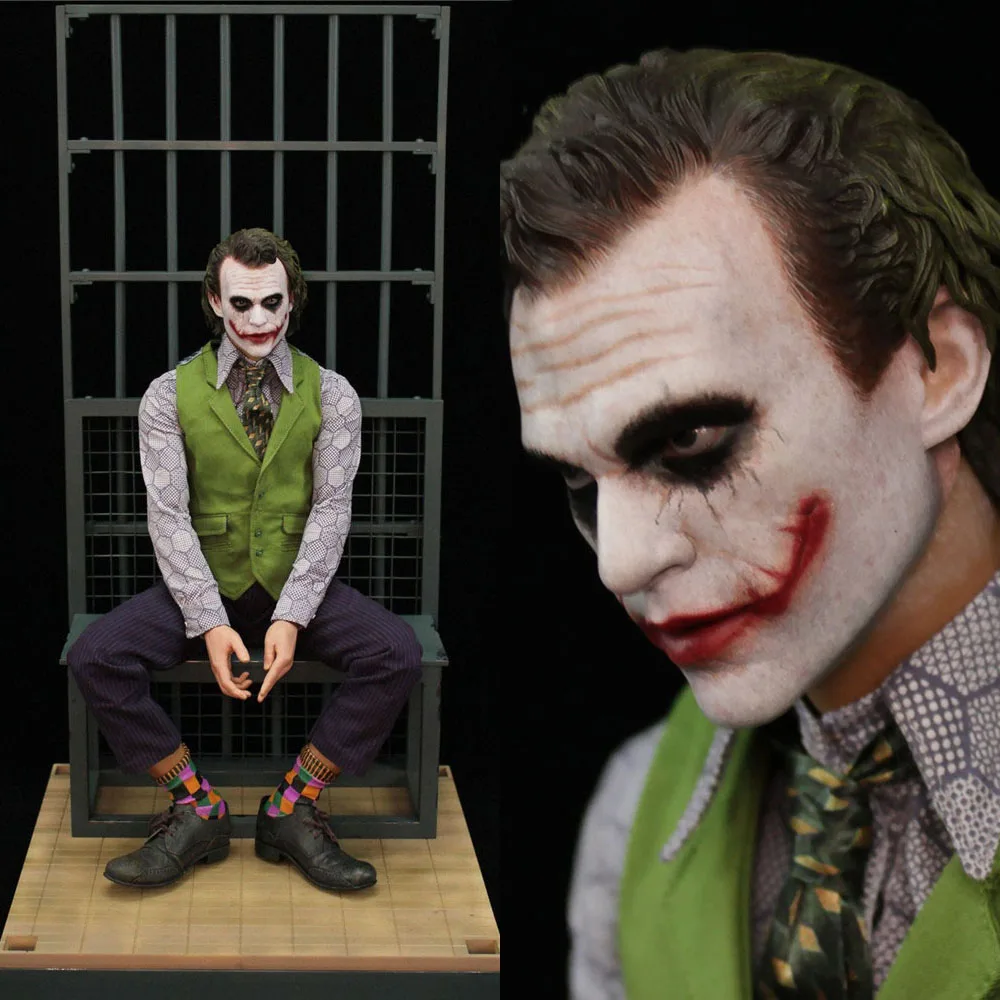 

In Stock 1/4 Scale Collectible Full Set Delicate Clown Landscape Edition With Prison Cage Model for Fans Holiday Gifts
