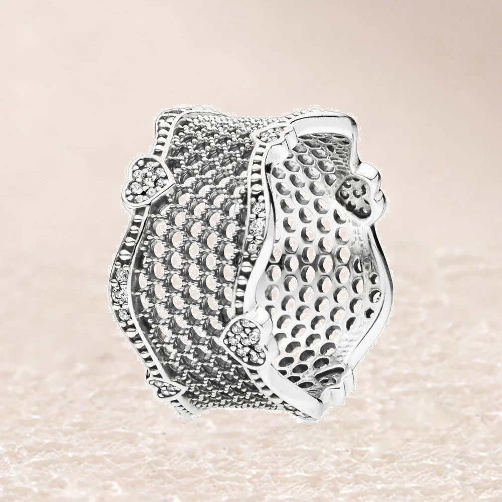 

197706CZ LACE OF LOVE RING