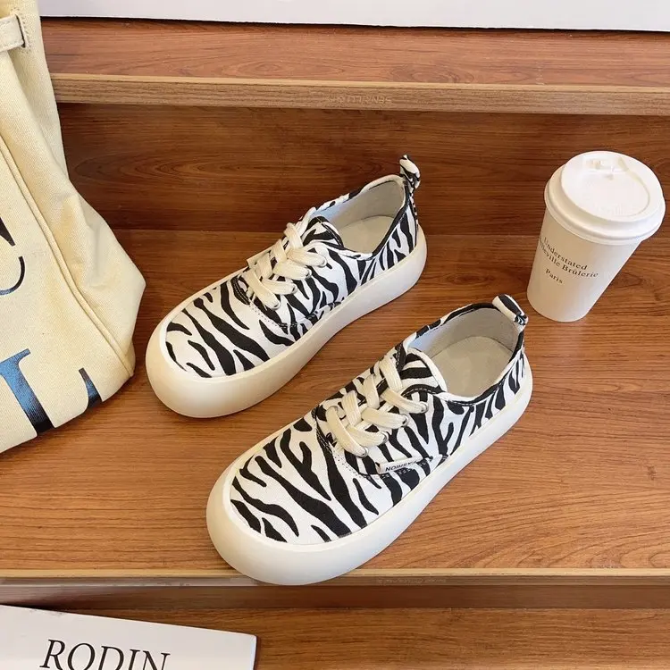 

Low Female Shoes Slippers Soft Luxury Slides Platform 2021 Comfort Designer PU Hoof Heels Fabric Canvas Sewing Casual Basic Rubb