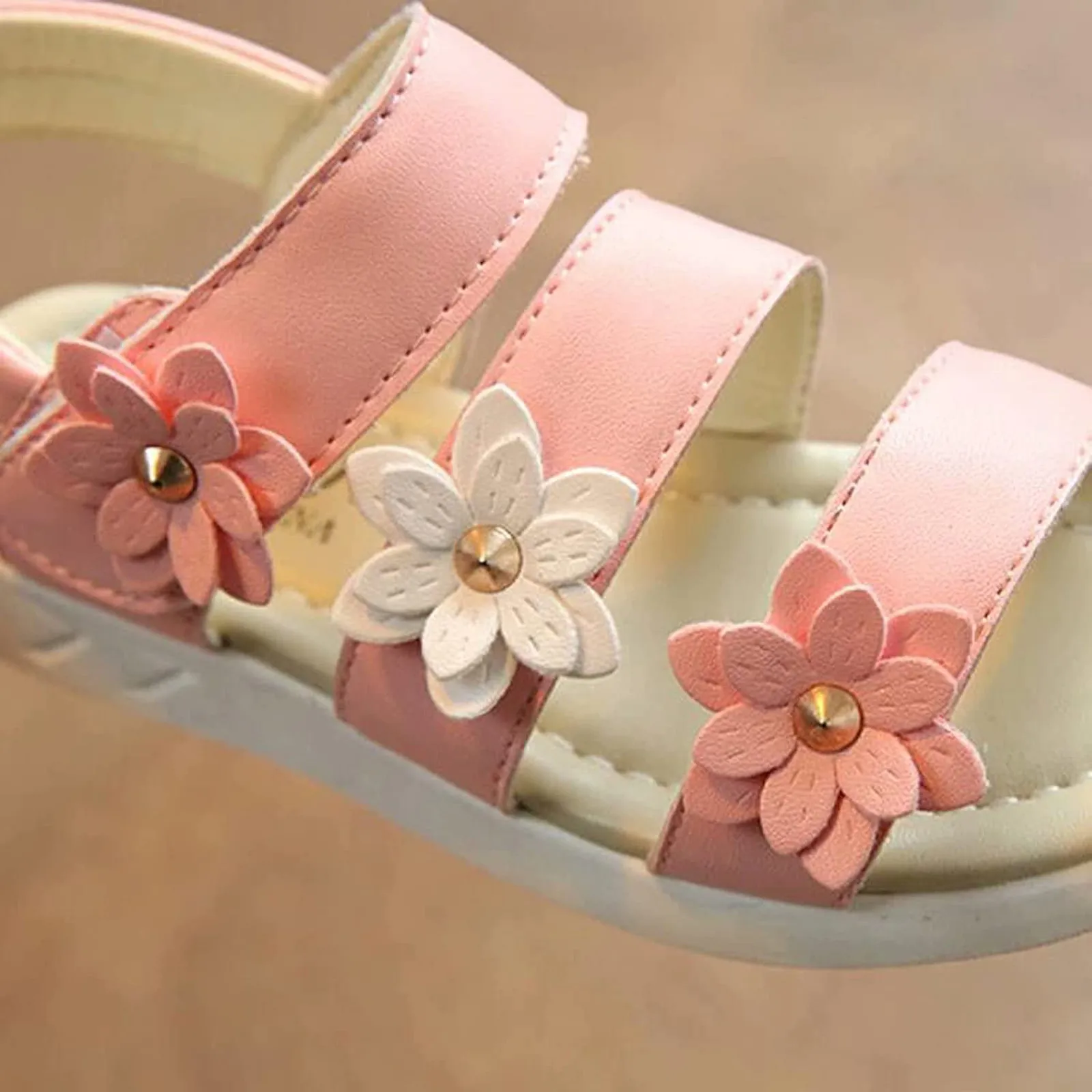 

Sandales Enfant Fille Sandale Et Baby Fille Douces et Respirantes Fleur Sandales Chaussures Plage Confortable Fleur Fille Migno