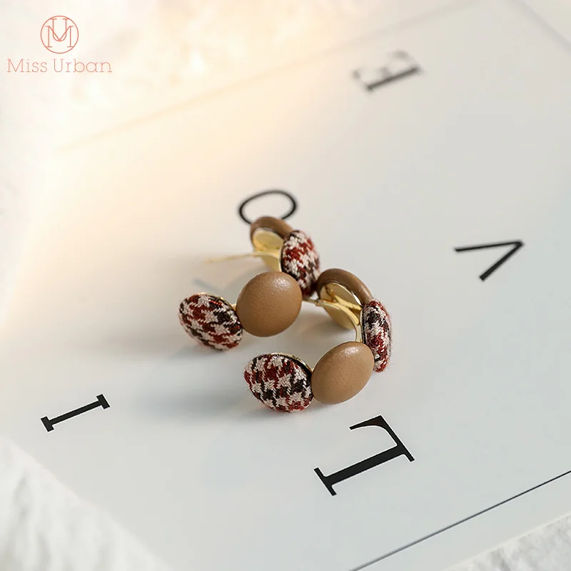 Новое поступление модные городские женские серьги с пуговицами и c образными