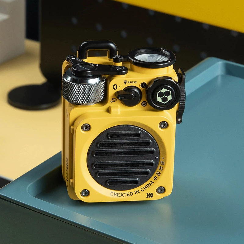 XOB Mao king Wild Mecha желтый беспроводной Bluetooth-динамик радио внешний спортивный
