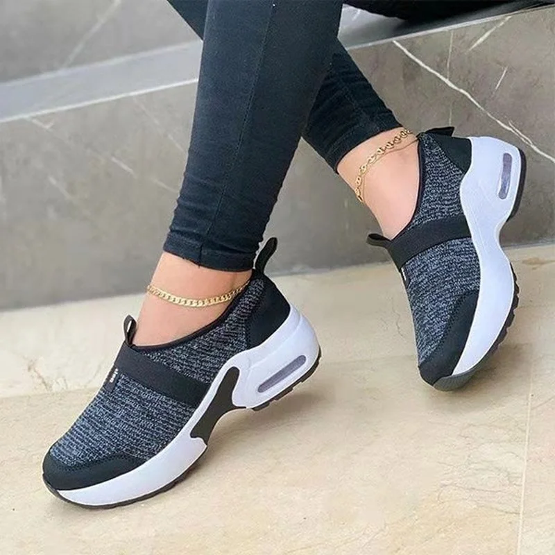 Women's Shoes 2022 New Mesh Breathable Elastic Fashion Sneakers Mixed Colors Slip-On Plus Size 43 Flats Platform Shoes for Woman