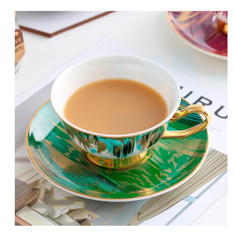 

Delicate Ceramic Cup Saucer and Spoon Luxury Bone China Coffee Cup Set Home British Afternoon Tea Bright Starry Style 5Z