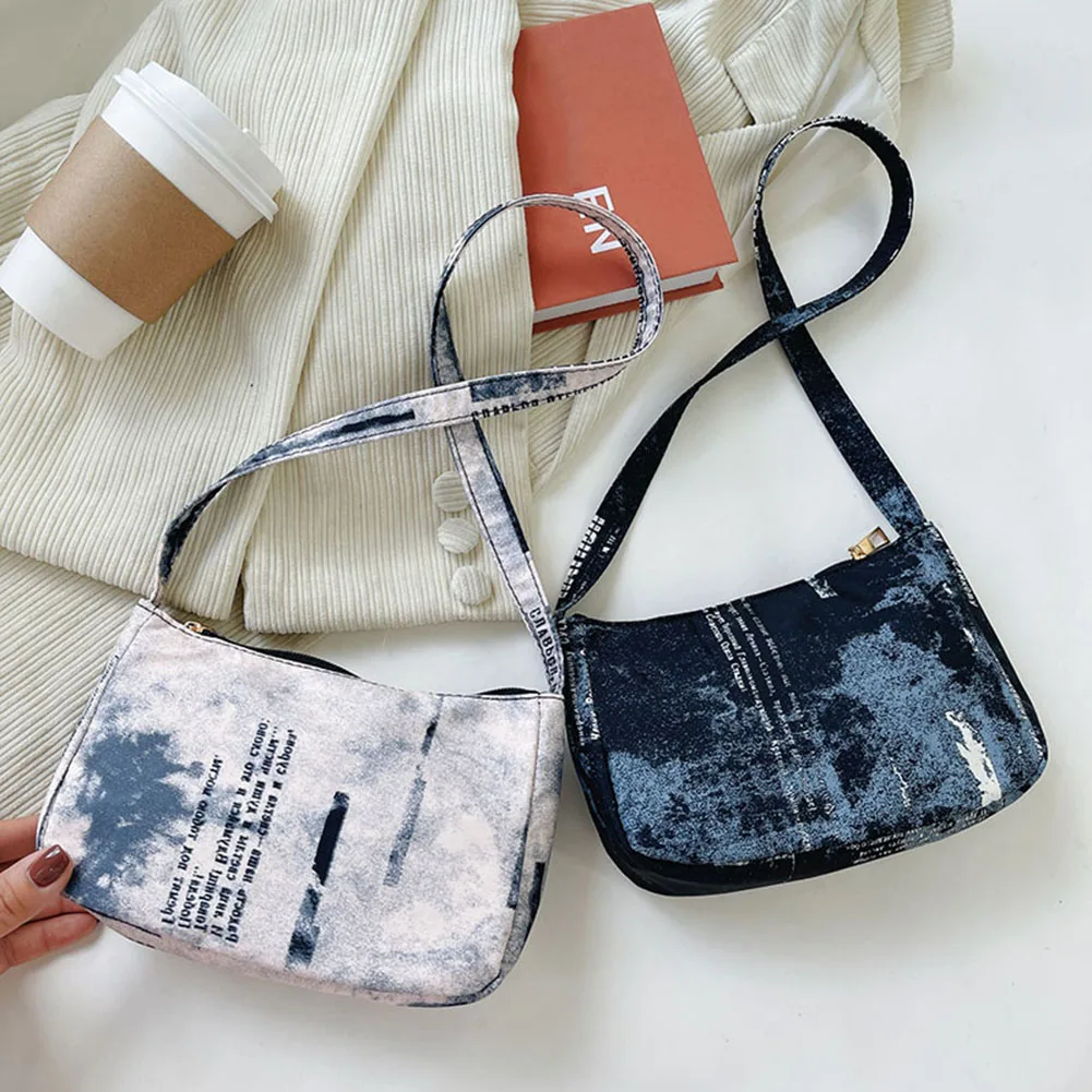 

Fashion Women Floral Letters Printed Underarm Bags Casual Ladies Shoulder Handbag Female Leisure Street Small Purse Handbag New
