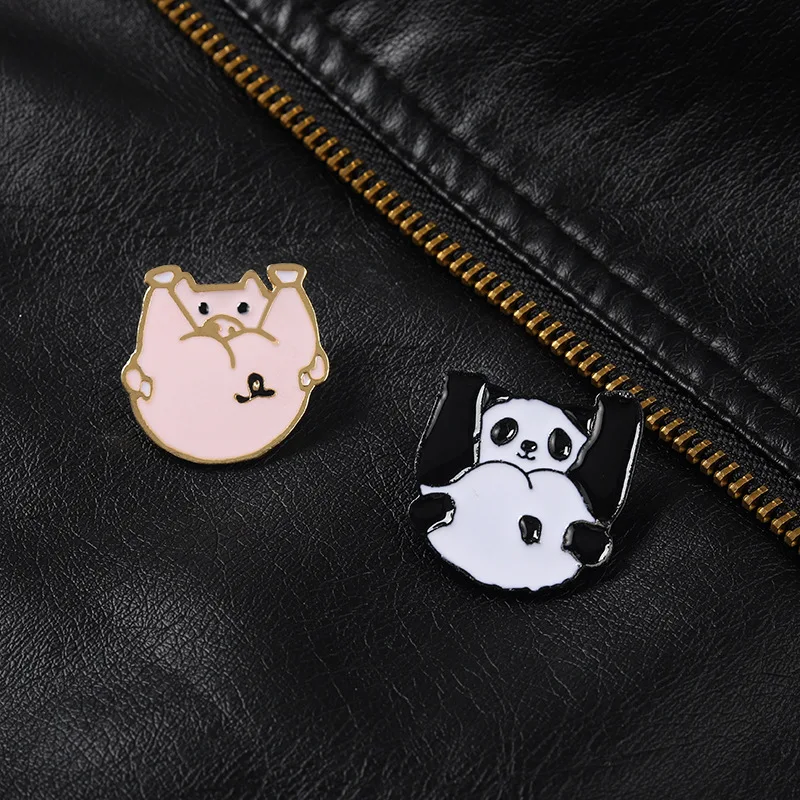 

Lovely Black And White Panda Enamel Pins Naughty Action Brooch Lapel Pins Clothes Badge Bag Jewelry Gifts For Friends Wholesale