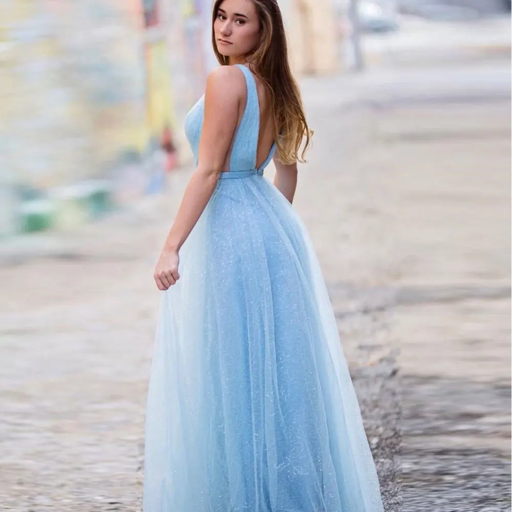 

Light Sky Blue V-Neck Party Gowns A-line Net/Tulle Sweep/Brush Evening Dresses Floor length Paillette / Sequin Party Dresses