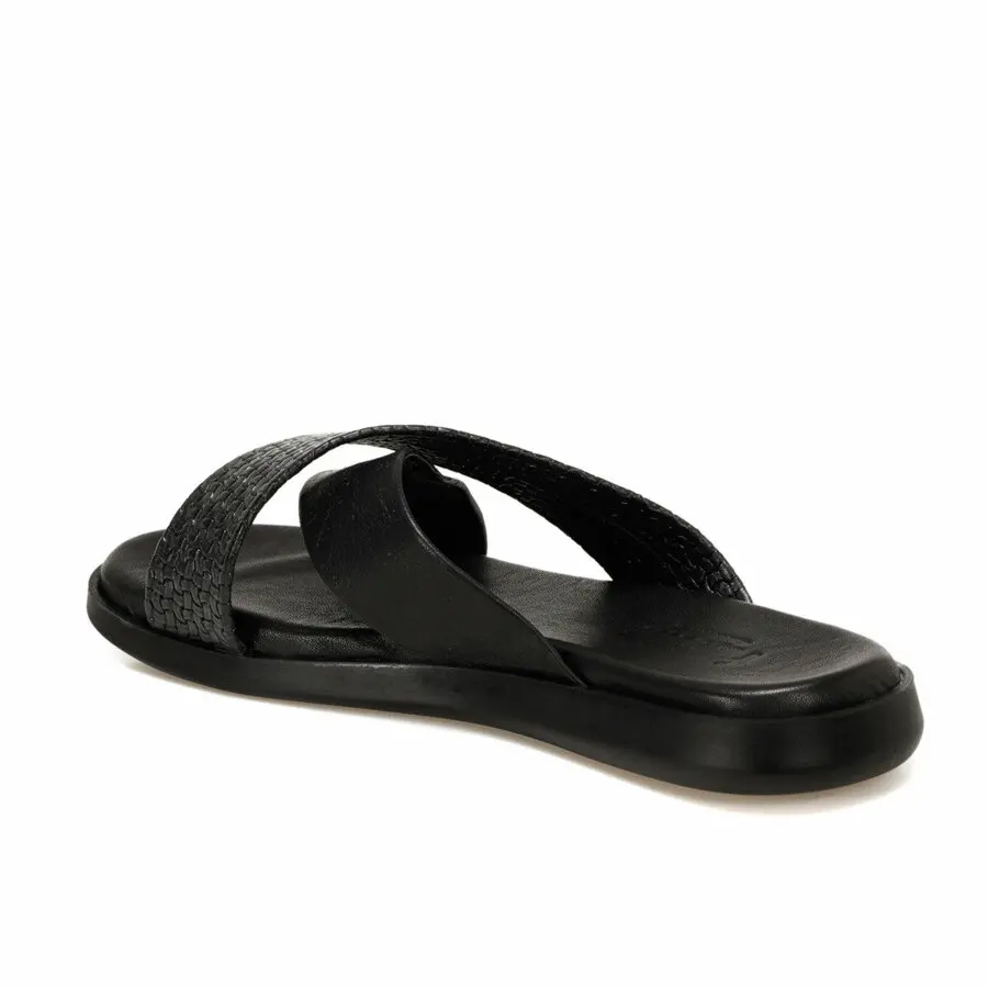

Forester Int1120Y106 Black Men Slippers