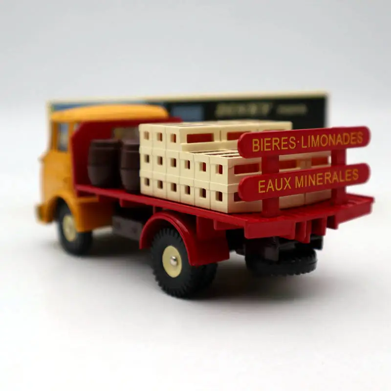 Коллекция моделей для литья под давлением Plateau Brasseur Berliet GAK Camion Yellow Dinky toys 588| |