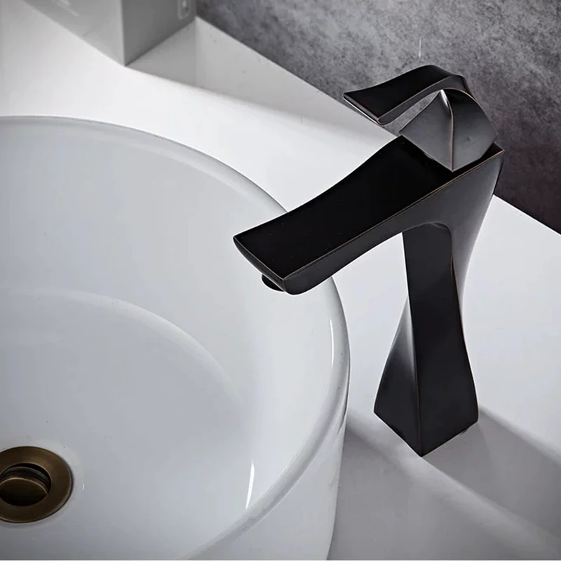 Элегантный смеситель для раковины современный латунный водопад холодной и