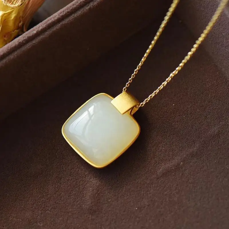 

New S925 Sterling Silver Inlaid Hetian Jade White Jade Pendant Lucky Pendant Clavicle Chain Chain Frosted Ancient Gold Craft