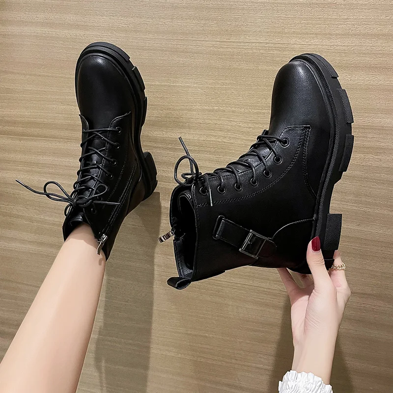 

Женские ботильоны с круглым носком, роскошные дизайнерские полусапожки на плоской подошве, резиновые, со шнуровкой, В Стиле Лолита, рок, для ...