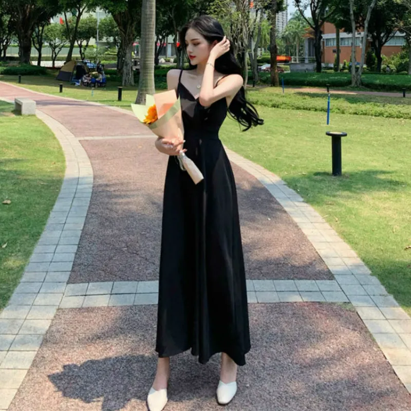 

Dress Women Sleeveless Solid V-neck Pleated Mid-calf Long Summer Dresses Korean Spaghetti Strap Black Retro Slim A-line Elegant