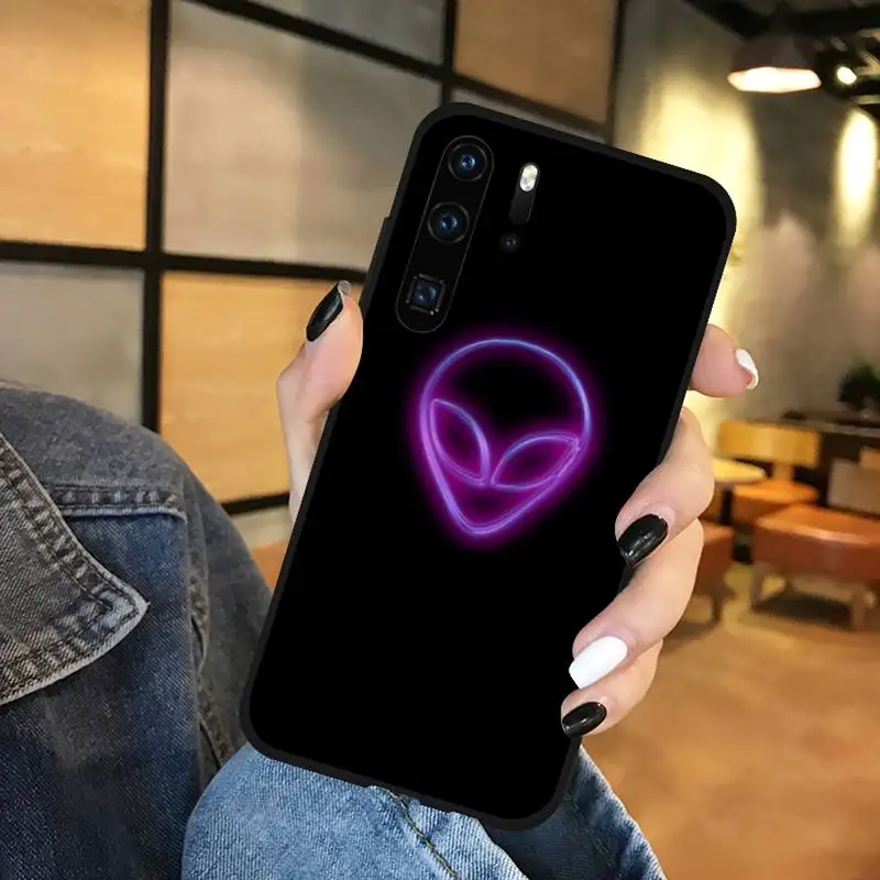 

Aesthetics Cute Cartoon Alien Phone Case Funda For Huawei P9 P10 P20 P30 Lite 2016 2017 2019 plus pro P smart
