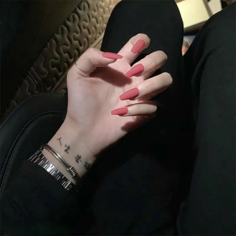 Матовые накладные ногти средней длины оранжевого цвета 24 шт./Корт подходит для