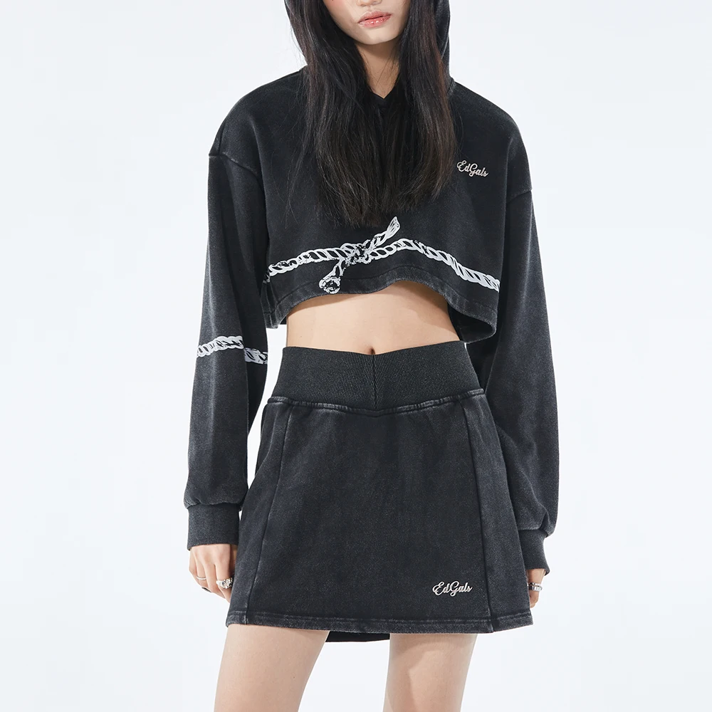 

Женская укороченная толстовка с капюшоном и принтом Dark Icon, осень 2021, модная уличная одежда