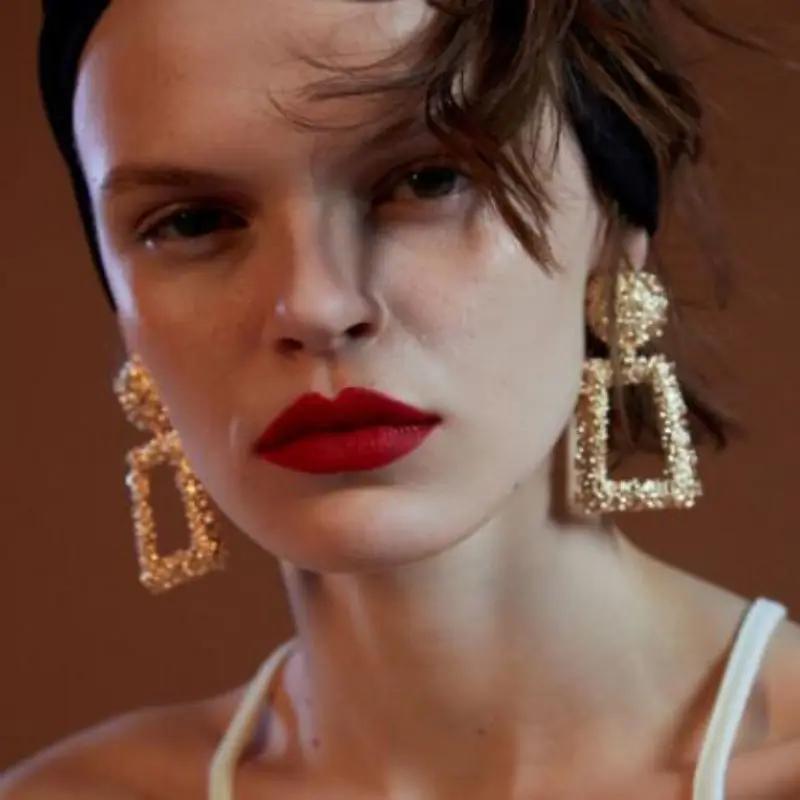 

Earrings For Women Fashion Personality Tri-Color Metal Material Creative Geometric Shape Pendant Earrings Trend Party New Gift