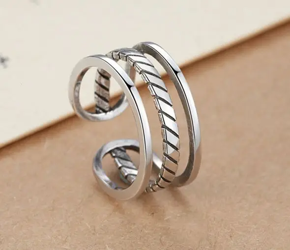 Винтажное кольцо серебряное ювелирное изделие трехкольцевая пеньковая веревка