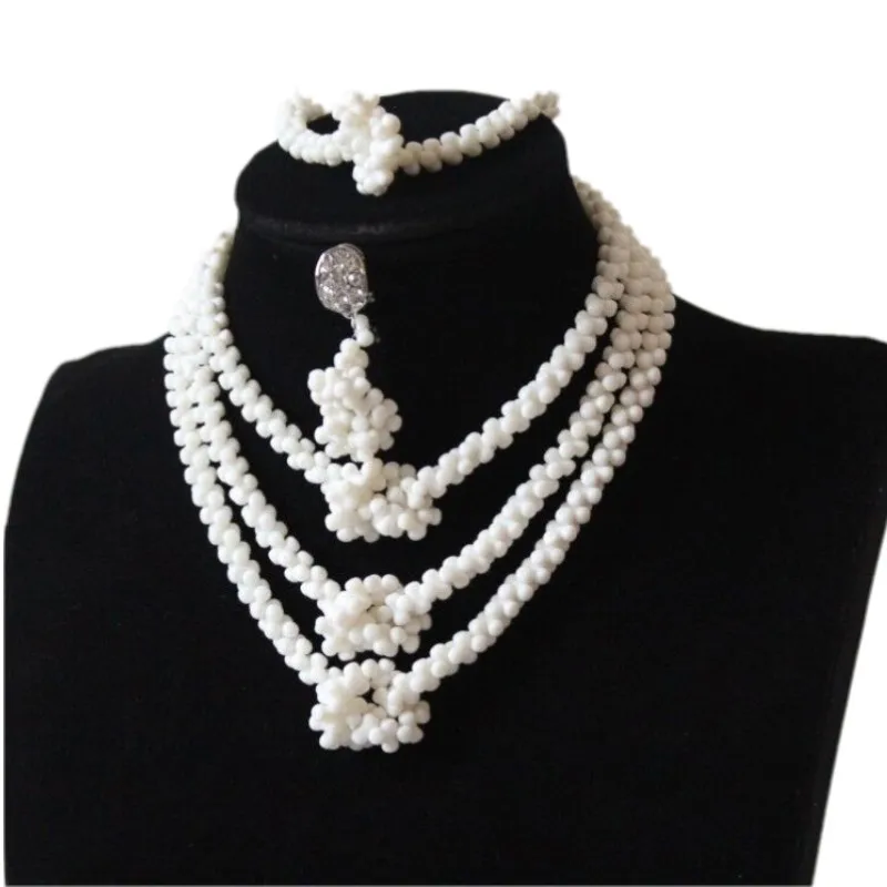 

Fashion White Nigerian Real Coral Beads For Wedding African 3 Layers Criss- Corss Fine Necklace Set Free Shipping 2020 Newest