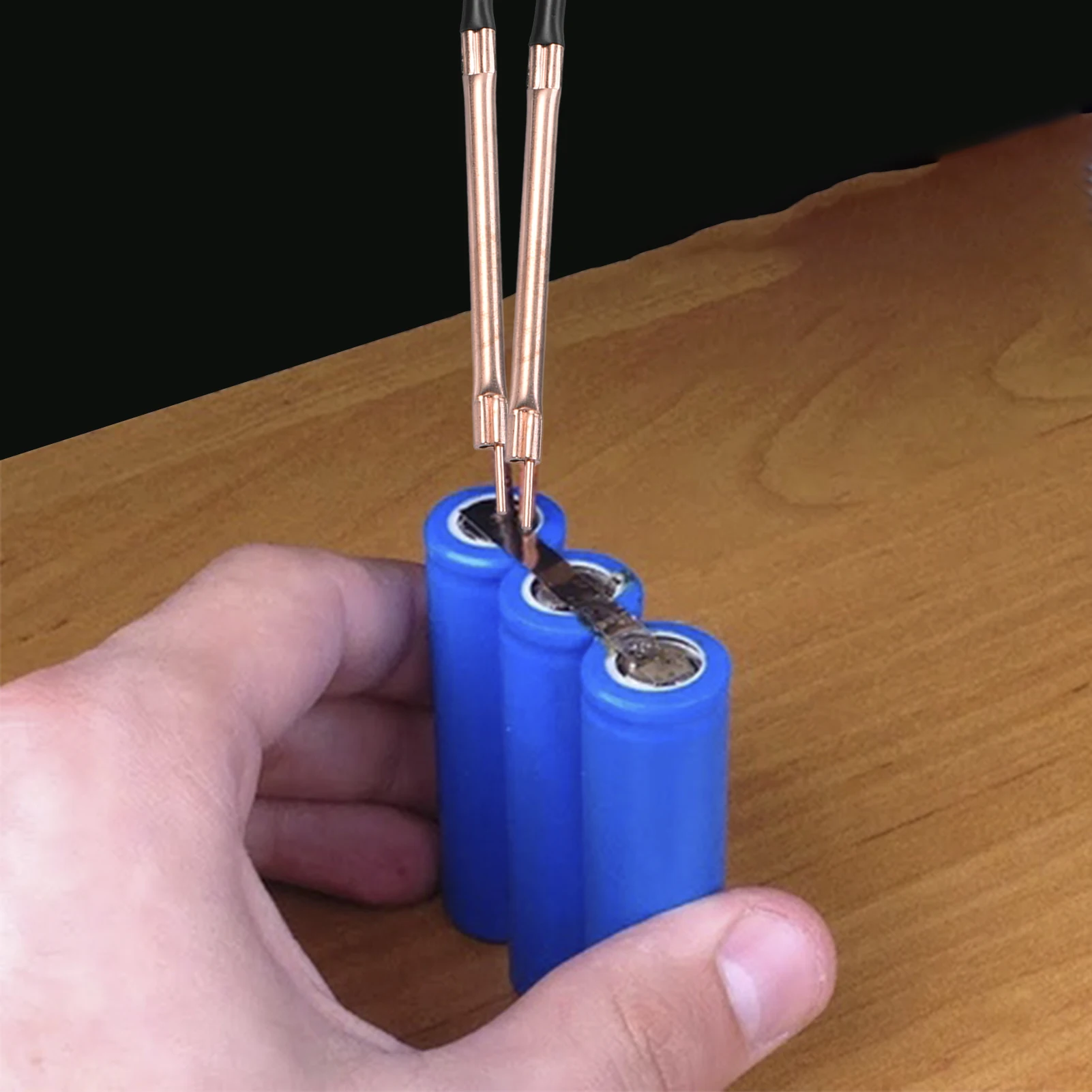 

Handheld Portable DIY Spot Welder With Quick Release Pen for 18650 Lithium Battery Nickel Plate spot Welding