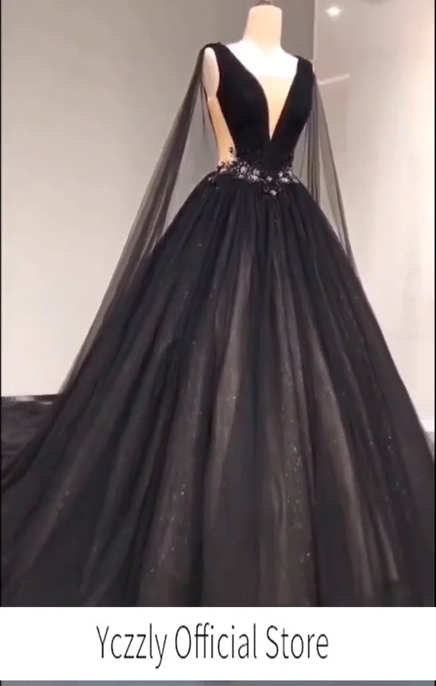 

Black Wedding Gown Simple A-line V-neck Pearls Sequins Long Plus Size Bride Dress With Cathedral Train W402