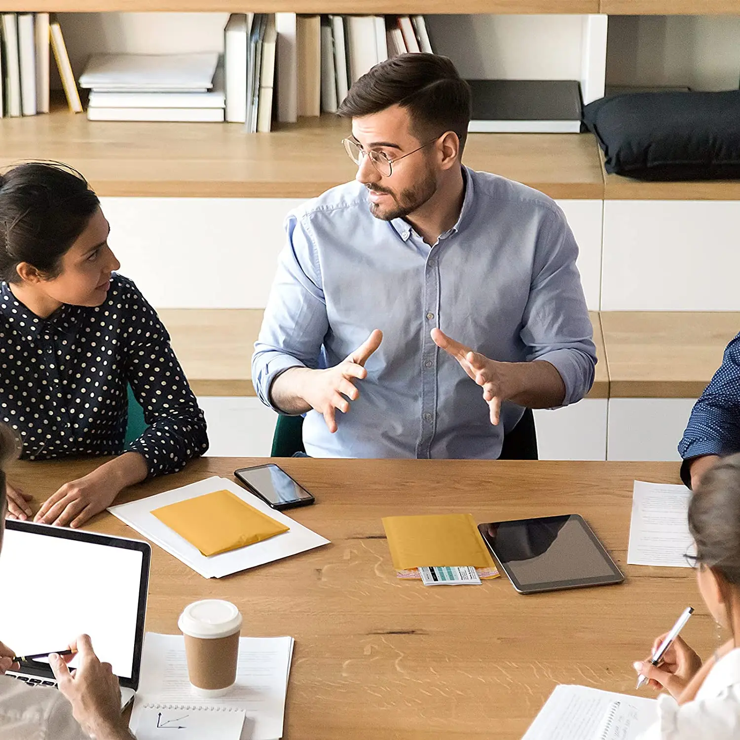 

Yellow Kraft Paper 50PCS/Set Bubble Mailers Mailing Envelopes Bags For Packaging Poly Envelopes Packaging Bags For Business