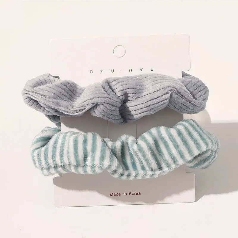 

2PCS/Set Women Winter Warm Velvet Scrunchies Girls Elegant Striped Plush Hair Rope Ties Rubber Band Ponytail Holder Headband
